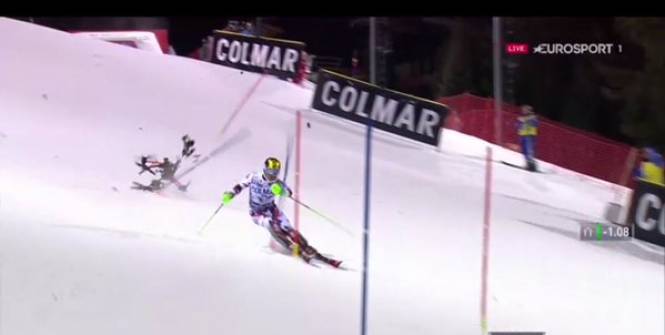 Insolite : Un drone s’écrase derrière Marcel Hirscher<br />
<b>Deprecated</b>: strip_tags(): Passing null to parameter #1 ($string) of type string is deprecated in <b>/home/actumondxo/www/wp-content/themes/Newspaper/loop-single.php</b> on line <b>60</b><br />
Insolite : Un drone s’écrase derrière Marcel Hirscher