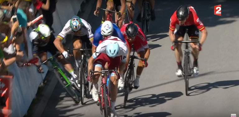 Peter Sagan exclu du Tour de France après avoir donné un coup de coude à Cavendish<br />
<b>Deprecated</b>: strip_tags(): Passing null to parameter #1 ($string) of type string is deprecated in <b>/home/actumondxo/www/wp-content/themes/Newspaper/loop-single.php</b> on line <b>64</b><br />
Peter Sagan exclu du Tour de France après avoir donné un coup de coude à Cavendish