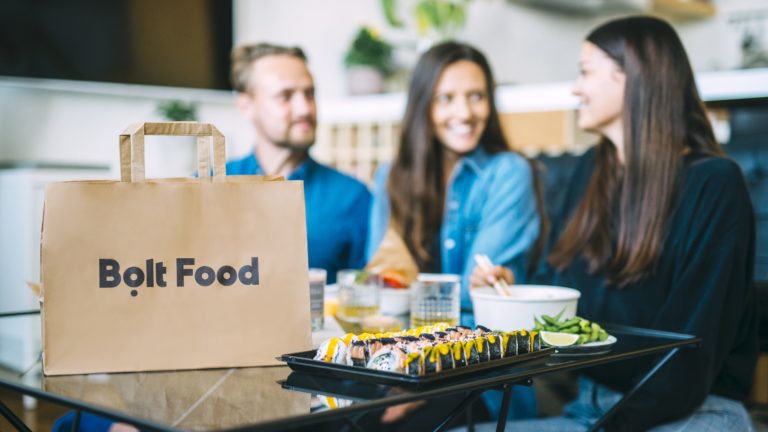 Après les trottinettes, Bolt se lance dans la livraison de repas !
