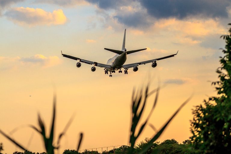 L’entreprise Boeing est accusée d’avoir caché des documents cruciaux sur le 737 MAX