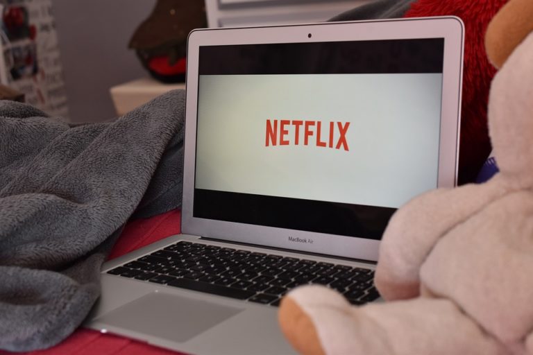NETFLIX – Polémique sur le visionnage accéléré !