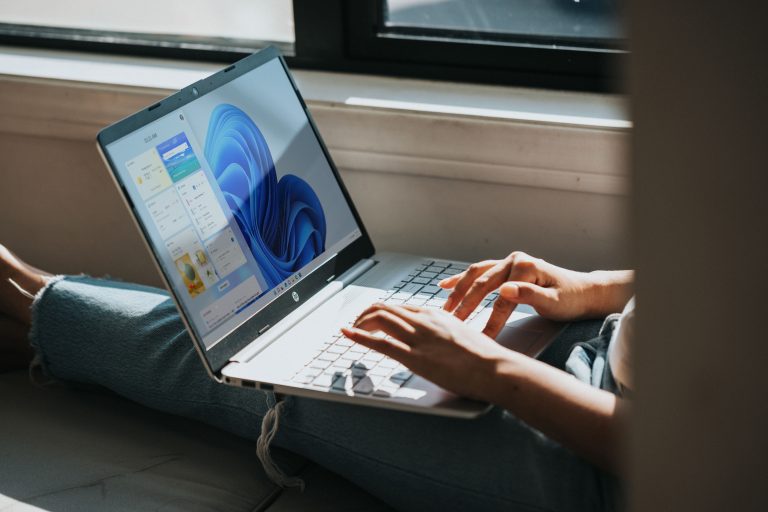 Windows 11 22H2 est enfin disponible au téléchargement !<br />
<b>Deprecated</b>: strip_tags(): Passing null to parameter #1 ($string) of type string is deprecated in <b>/home/actumondxo/www/wp-content/themes/Newspaper/loop-single.php</b> on line <b>64</b><br />
Windows 11 22H2 est enfin disponible au téléchargement !